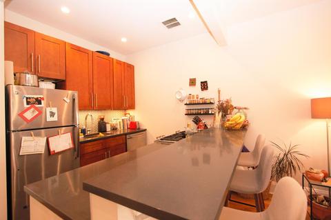 6020 Stirrup Rd, Cincinnati, OH 45244 photo 3