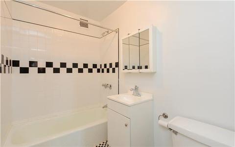 5411 Tompkins Ave, Cincinnati, OH 45227 photo 4
