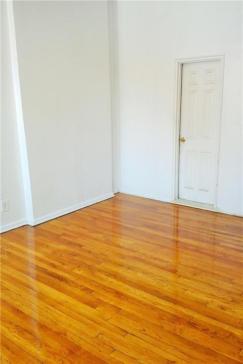537 Chisholm Trl, Wyoming, OH 45215 photo 3