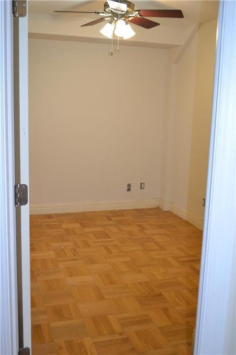 1116 Elberon Ave, Cincinnati, OH 45205 photo 5