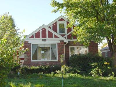 6855 Hurd Ave, Cincinnati, OH 45227 photo 1