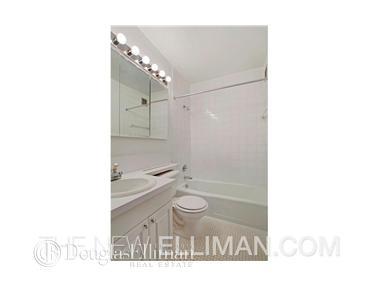 6521 Britton Ave, Cincinnati, OH 45227 photo 5