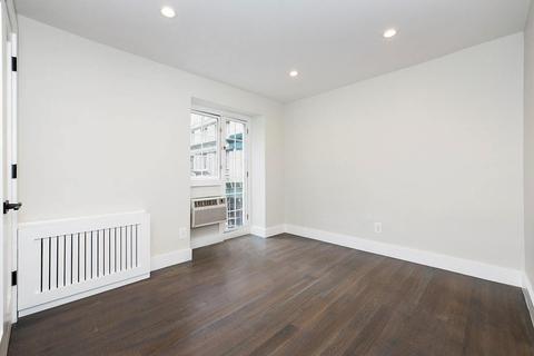 8613 Plainfield Rd, Cincinnati, OH 45236 photo 6
