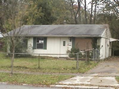 2761 Baker Ave, Cincinnati, OH 45211 photo 3