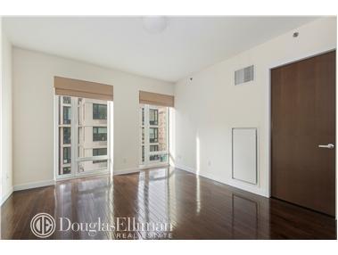 4501 Clearview Ave, Cincinnati, OH 45205 photo 11