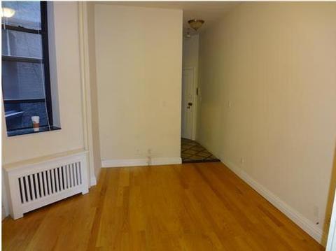 8575 Willow Run Ct, Cincinnati, OH 45243 photo 2