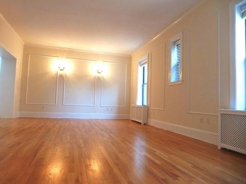 9350 Whitegate Ln, Cincinnati, OH 45243 photo 4