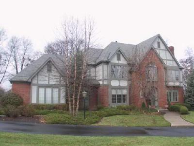 7091 Ravens Run Rd, Cincinnati, OH 45244 photo 3
