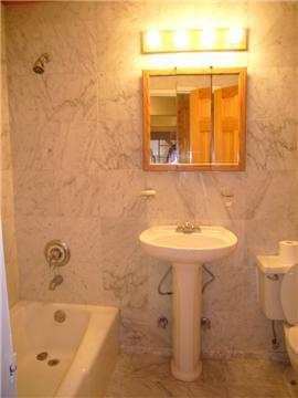 18 Fourth St #302, Cincinnati, OH 45202 photo 2