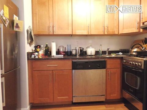 6063 Robison Rd, Cincinnati, OH 45213 photo 4