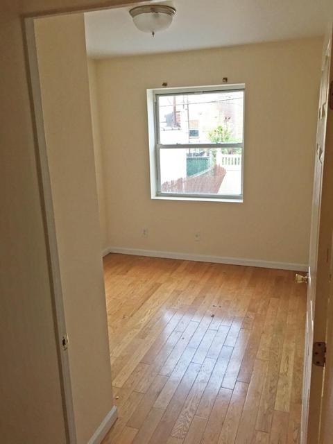 3208 Bach Ave, Cincinnati, OH 45209 photo 1