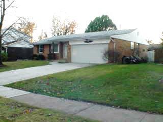 1679 Pinebluff Ln, Cincinnati, OH 45255 photo 3