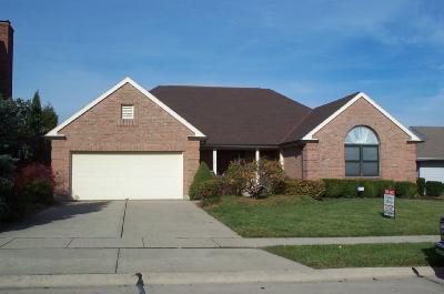 7426 Pickway Dr, Cincinnati, OH 45233 photo 1