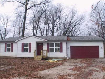 8465 St Clair Ave, Cincinnati, OH 45236 photo 1