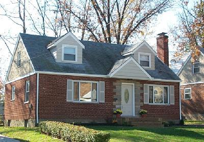 7901 Mapleleaf Dr, Madeira, OH 45243 photo 3