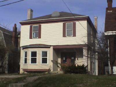 2704 Morrow Pl, Cincinnati, OH 45204 photo 3