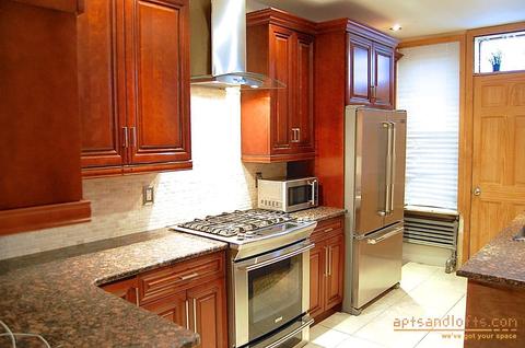 631 Ellen Dr, Cincinnati, OH 45255 photo 5