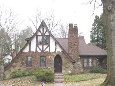 3752 Broadview Dr, Cincinnati, OH 45208 photo 2