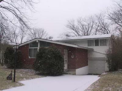 819 Cascade Rd, Forest Park, OH 45240 photo 1