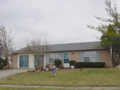 681 Bluebird Ln, Cincinnati, OH 45244 photo 1