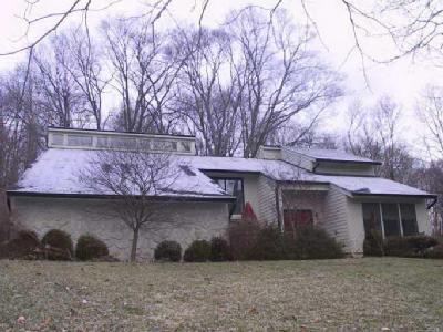 6794 Linder Ln, Cincinnati, OH 45244 photo 1