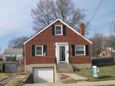 8397 Royal Heights Dr, Cincinnati, OH 45239 photo 3