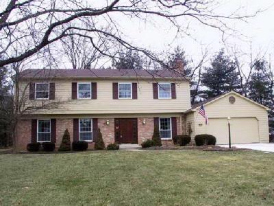 9593 Millbrook Dr, Cincinnati, OH 45231 photo 1