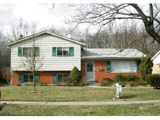 8513 Foxcroft Dr, Cincinnati, OH 45231 photo 1