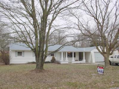 3845 Michael Dr, Cincinnati, OH 45255 photo 1