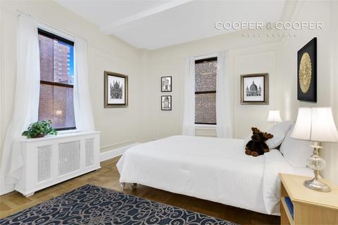 1000 Ebony Ln, Cincinnati, OH 45224 photo 8