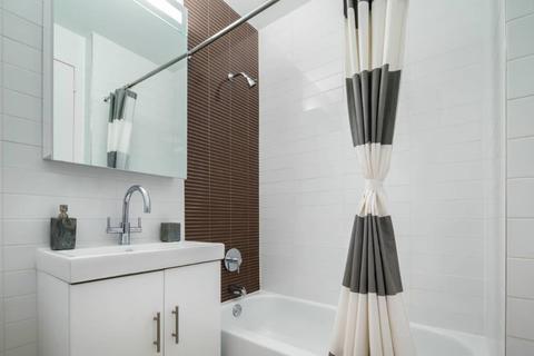 2948 Cleinview Ave, Cincinnati, OH 45206 photo 5