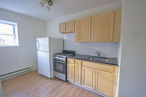 8460 Plainfield Rd, Cincinnati, OH 45236 photo 6