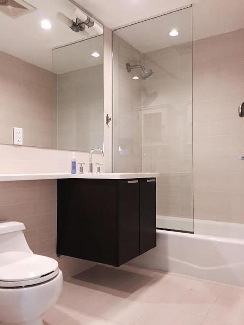 400 Pike St #806, Cincinnati, OH 45202 photo 2