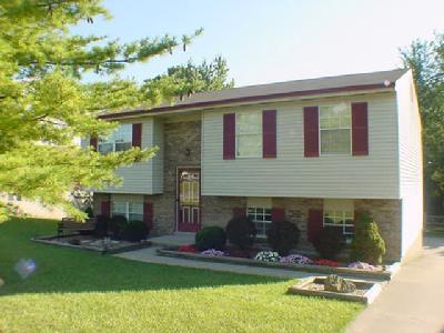 1491 Forester Dr, Cincinnati, OH 45240 photo 1