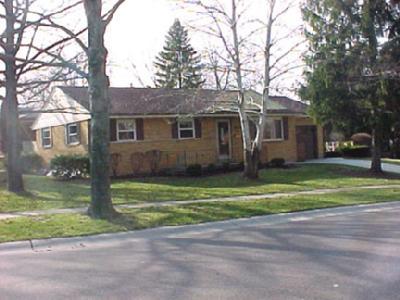 90 Junefield Ave, Greenhills, OH 45218 photo 1