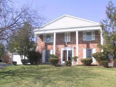 7559 Trailwind Dr, Montgomery, OH 45242 photo 3