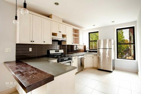 6705 Bramble Ave, Cincinnati, OH 45227 photo 7