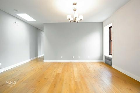 6705 Bramble Ave, Cincinnati, OH 45227 photo 8