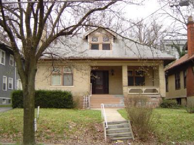 815 Mitchell Ave, Cincinnati, OH 45229 photo 3