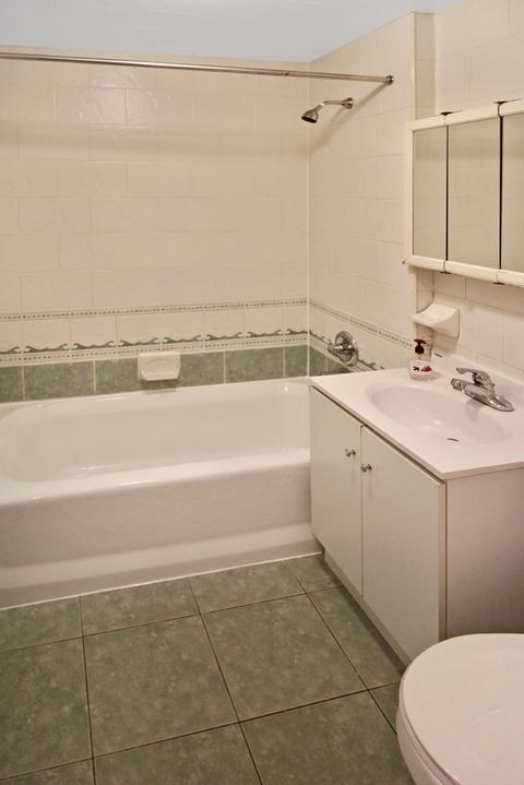 6000 Elbrook Ave, Cincinnati, OH 45237 photo 4