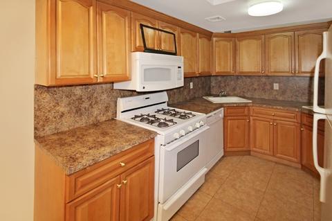 6000 Elbrook Ave, Cincinnati, OH 45237 photo 1