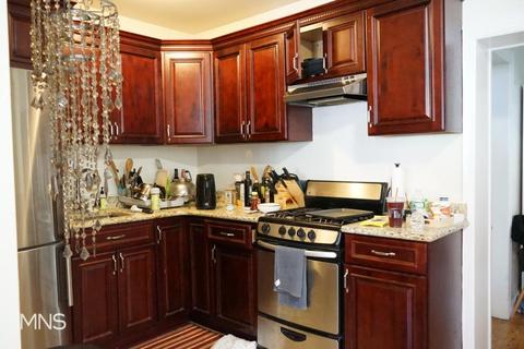 520 Flatt Ter, Cincinnati, OH 45232 photo 7