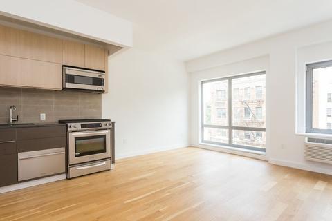 4303 Thirty Third Ave, Cincinnati, OH 45209 photo 4