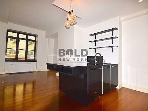 6430 Crestview Ave, Cincinnati, OH 45213 photo 1