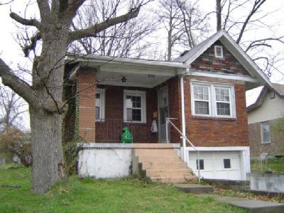 4514 Galbraith Rd, Cincinnati, OH 45236 photo 3