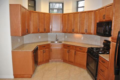 878 Pine Valley Ln, Cincinnati, OH 45245 photo 4