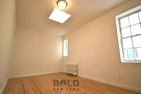 2275 Kipling Rd, Cincinnati, OH 45239 photo 2