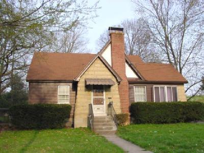 4415 Simpson Ave, Cincinnati, OH 45227 photo 2