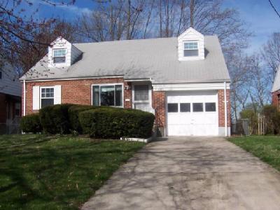 6789 Tarawa Dr, North College Hill, OH 45224 photo 1