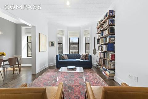 1135 Wells St, Cincinnati, OH 45205 photo 2